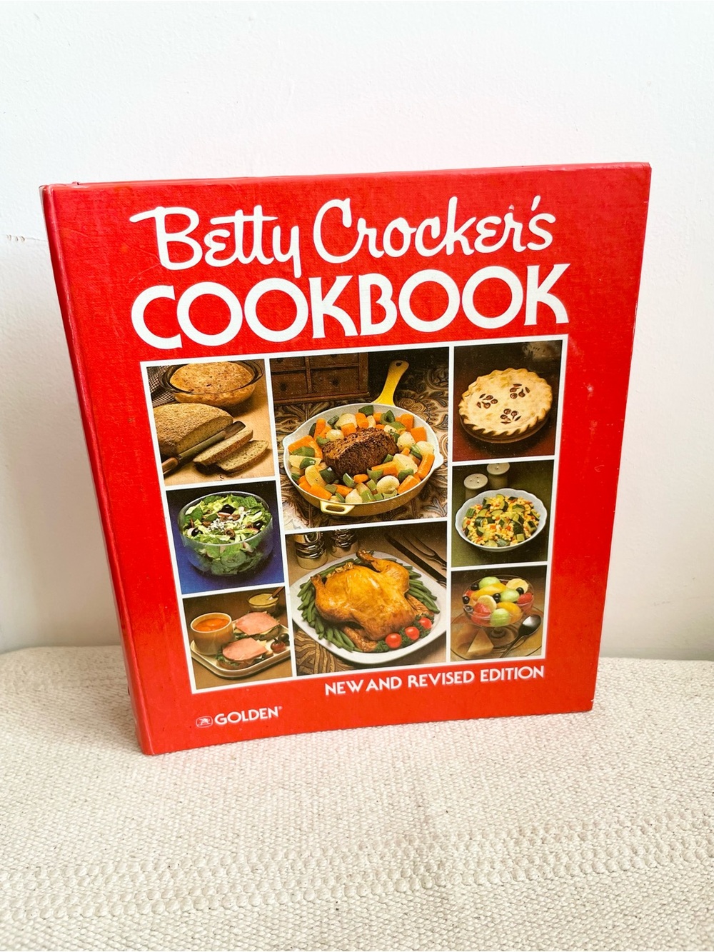 Betty Crocker's Cookbook Spiral Binder Hardcover 1983 9th Printing Vintage